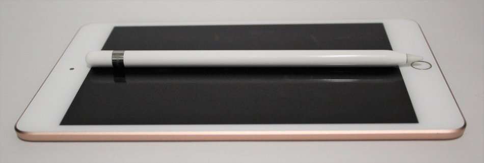 Apple iPad mini (5th Generation) with Wi-Fi - 64GB - Gold WITH APPLE PENCIL , NEW CONDITION