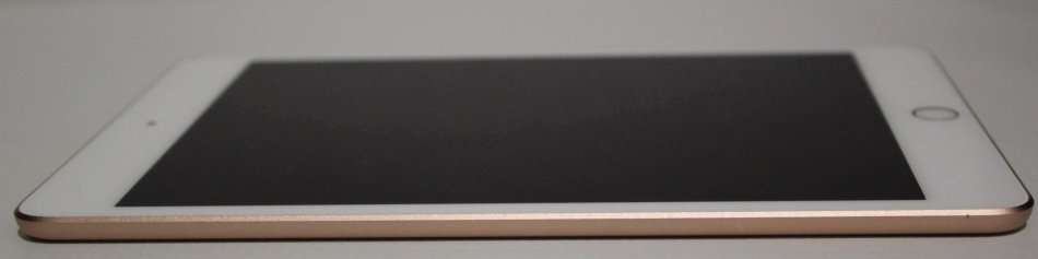 Apple iPad mini (5th Generation) with Wi-Fi - 64GB - Gold WITH APPLE PENCIL , NEW CONDITION