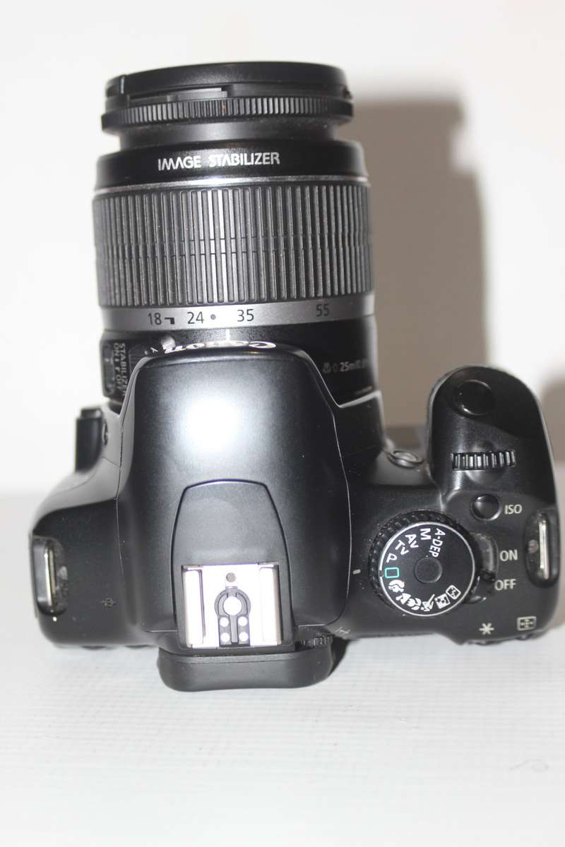Canon EOS 450D WITH 18-55MM CANON ZOOM LENS ,  BATTERY CHARGER