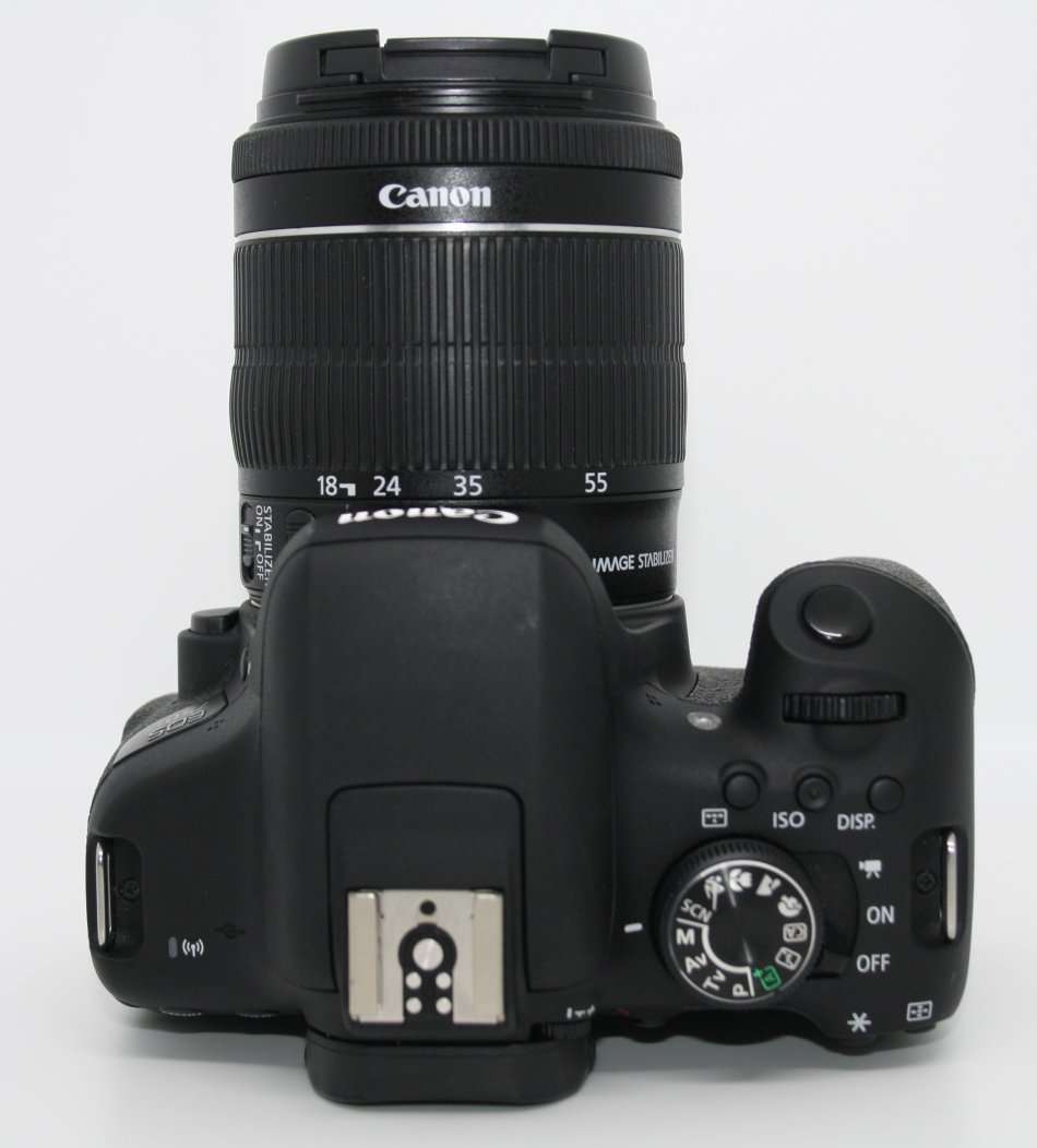 Canon EOS 750D 24MP DSLR Camera WITH 18-55MM IS STM , 16GB SD CARD BRAND NEW BAG, 500 SHOTS TAKEN