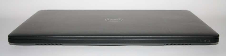 DELL LATITUDE E7270 , CORE I7-6600U , 8GB RAM,256GB SSD ,INTEL HD GRPHICS 520 ,FULL HD