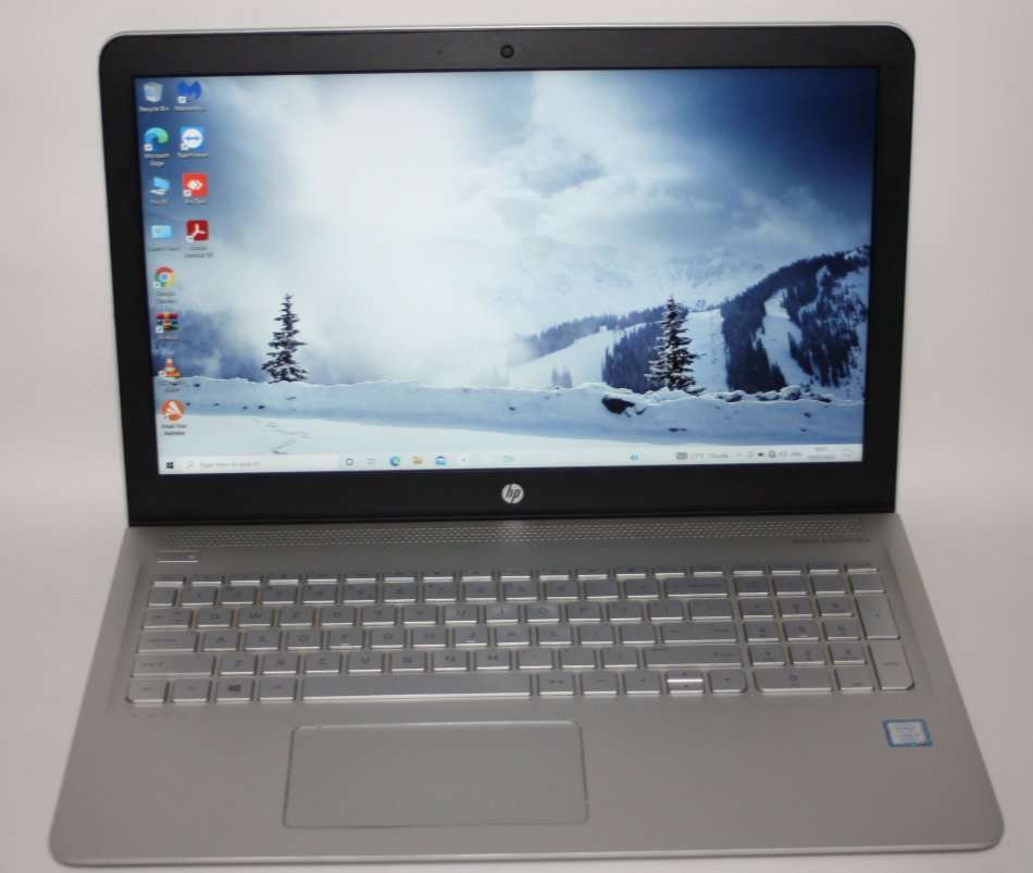 HP Envy 15 7th Gen Core i7-7500U @2.70GHz,  8GB RAM, 256GB SSD, Full HD