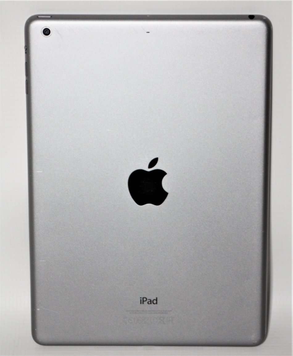 IPAD AIR , 16GB , WIFI  , VERY GOOD CONDITION