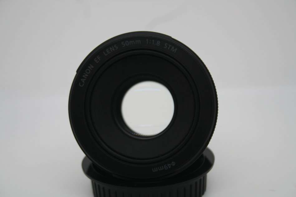 Canon EF 50mm f/1.8 STM  Macro Lens