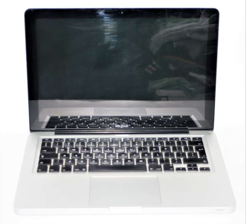 MACBOOK PRO 13` 2012  , CORE I7 @2.90GHz, 8GB RAM ,750GB HDD, VERY GOOD CONDITION