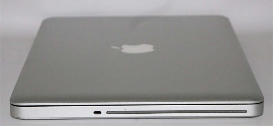 MACBOOK PRO 13` 2012  , CORE I7 @2.90GHz, 8GB RAM ,750GB HDD, VERY GOOD CONDITION