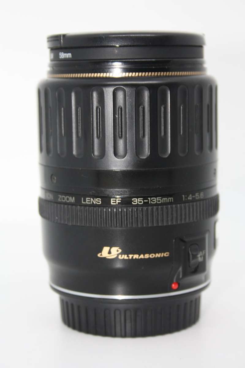 Canon 35-105mm f/4.5-5.6 Auto Focus Zoom EF Lens for  DSLR Cameras  IN EXCELLENT CONDITION