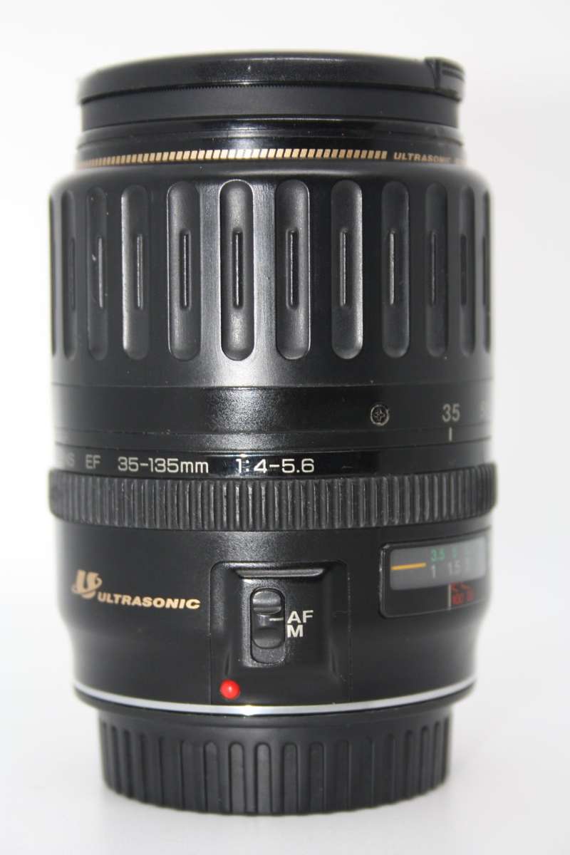 Canon 35-105mm f/4.5-5.6 Auto Focus Zoom EF Lens for  DSLR Cameras  IN EXCELLENT CONDITION