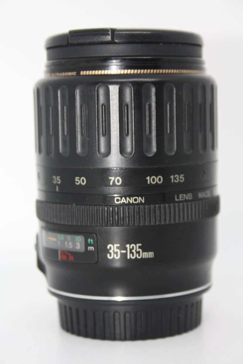 Canon 35-105mm f/4.5-5.6 Auto Focus Zoom EF Lens for  DSLR Cameras  IN EXCELLENT CONDITION