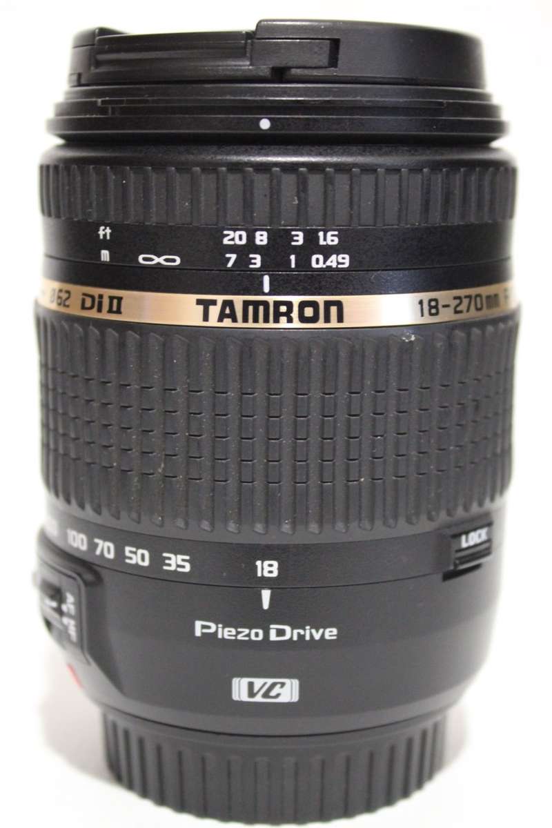 Tamron 18-270mm f/3.5-6.3 Di II VC PZD Lens for Canon EF IN EXCELLENT CONDITION