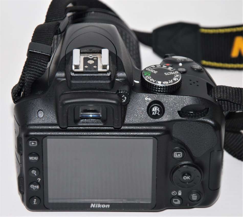Nikon D3300 , 24.2 MP CMOS Digital SLR with AF-S DX NIKKOR 18-55mm f/3.5-5.6G VR  Zoom Lens