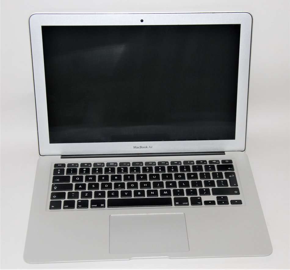 MACBOOK AIR ,CORE I5-4260U,1.40GHz,4GB RAM ,128GB SSD, EXCELLENT CONDITION