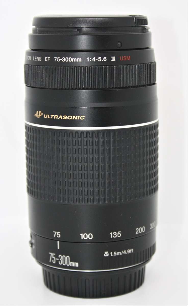 CANON EF 75-300mm f/4-5.6 III USM