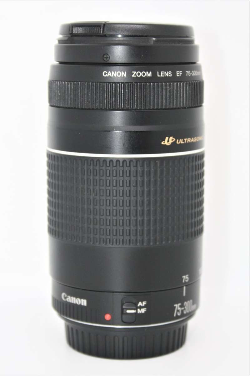 CANON EF 75-300mm f/4-5.6 III USM