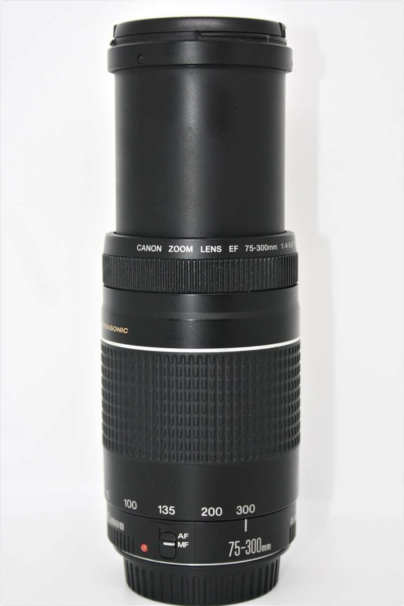 CANON EF 75-300mm f/4-5.6 III USM