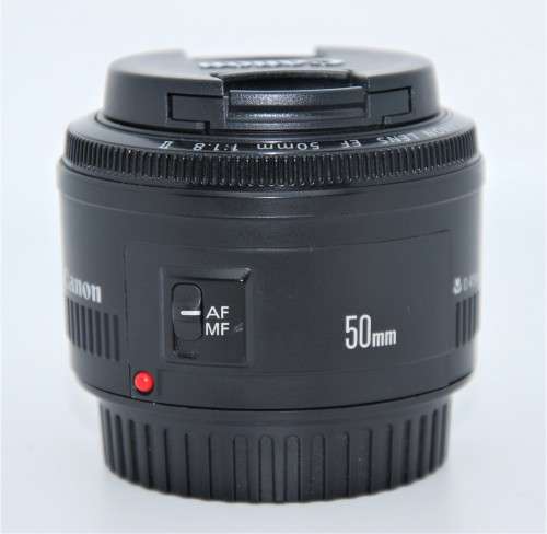 CANON EF 50MM F/1.8 II LENS IN EXCELLENT CONDITION