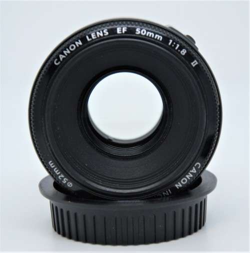 CANON EF 50MM F/1.8 II LENS IN EXCELLENT CONDITION