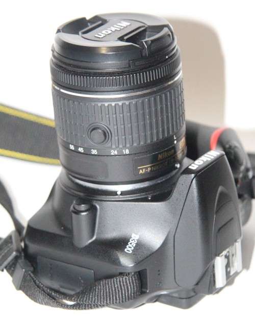 Nikon D3500 DSLR Camera with 18-55mm Lens VR LENS , ONLY 8190 SHUTTER COUNTS, COMING WITH A BAG