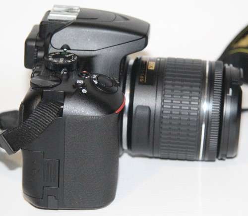 Nikon D3500 DSLR Camera with 18-55mm Lens VR LENS , ONLY 8190 SHUTTER COUNTS, COMING WITH A BAG