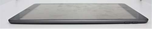 Apple iPad 8th Gen WiFi Cellular 32GB Space Grey IN EXCELLENT CONDITION
