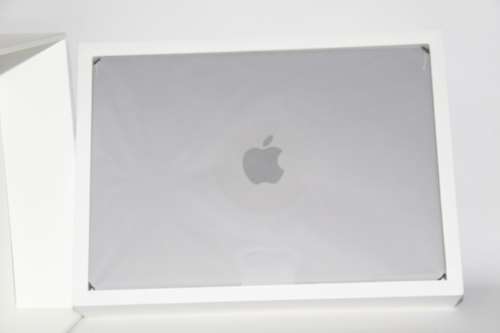 Apple 2021 MacBook Pro (14-inch, M1 Pro chip with 8core CPU and 14core GPU, 16GB RAM, 512GB SSD) -