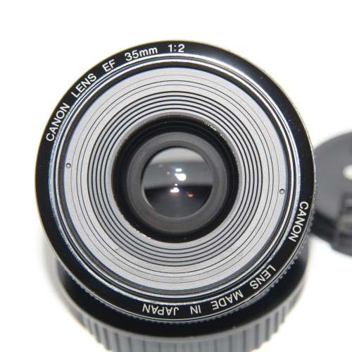 Canon EF 35mm f/2 Lens IN EXCELLENT CONDITION