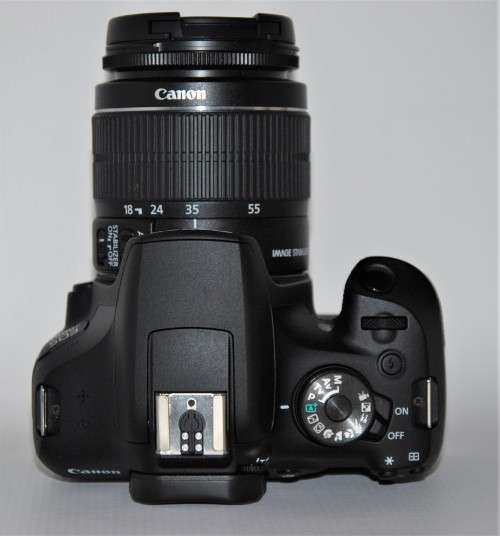 Canon EOS 2000D 24MP DSLR, FULL HD MOVIES , 18-55MM ZOOM LENS IN NEW CONDITION, CANON BAG