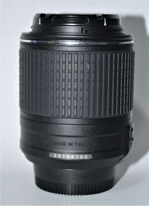 NIKON AF-S DX NIKKOR 55-200mm f/4-5.6G ED VR II Lens EXCELLENT CONDITION