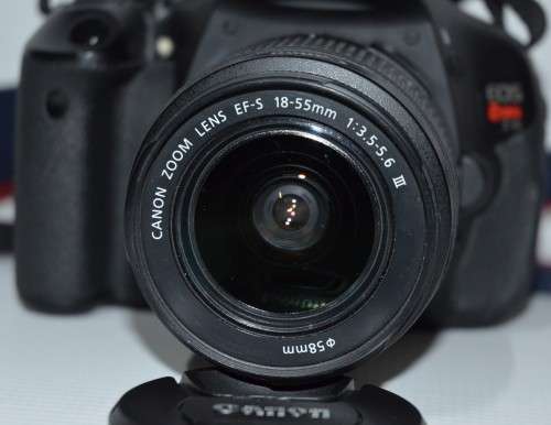 Canon REBEL T3i (600D) 18MP DSRL FULL HD MOVIES With 18-55mm Lens lll in Very Good Condition