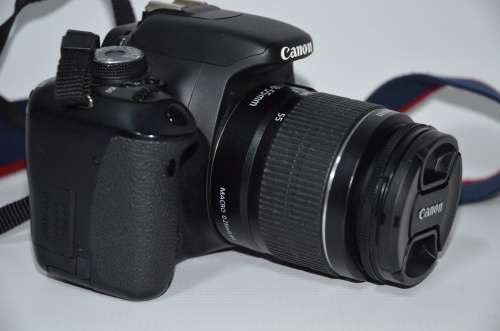 Canon REBEL T3i (600D) 18MP DSRL FULL HD MOVIES With 18-55mm Lens lll in Very Good Condition