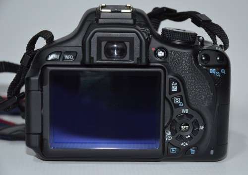 Canon REBEL T3i (600D) 18MP DSRL FULL HD MOVIES With 18-55mm Lens lll in Very Good Condition