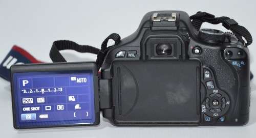 Canon REBEL T3i (600D) 18MP DSRL FULL HD MOVIES With 18-55mm Lens lll in Very Good Condition