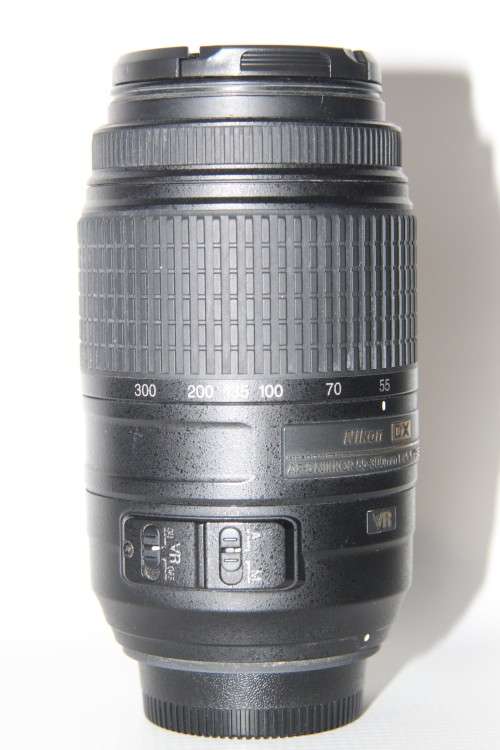 NIKON 55-300mm AF-S DX f/4.5-5.6G ED VR