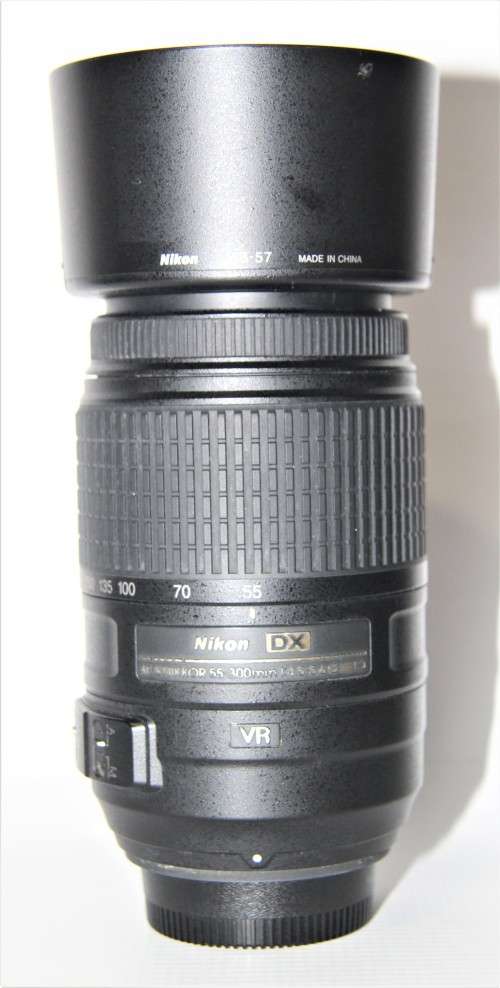 NIKON 55-300mm AF-S DX f/4.5-5.6G ED VR