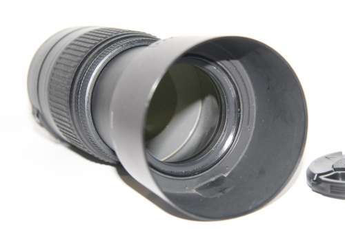 NIKON 55-300mm AF-S DX f/4.5-5.6G ED VR