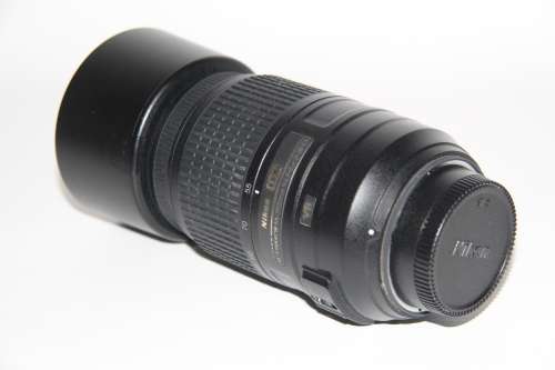 NIKON 55-300mm AF-S DX f/4.5-5.6G ED VR