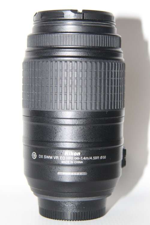 NIKON 55-300mm AF-S DX f/4.5-5.6G ED VR