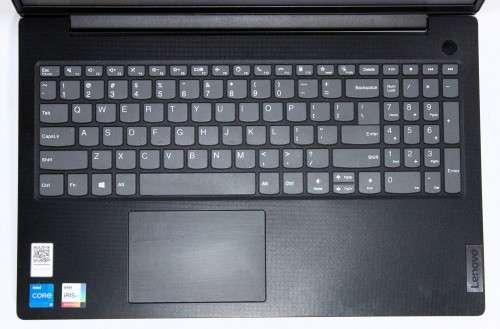 Lenovo V15 15.6-inch FHD Laptop  Intel Core i5-1135G7 , 8GB RAM , 256GB SSD  Win 10 Pro