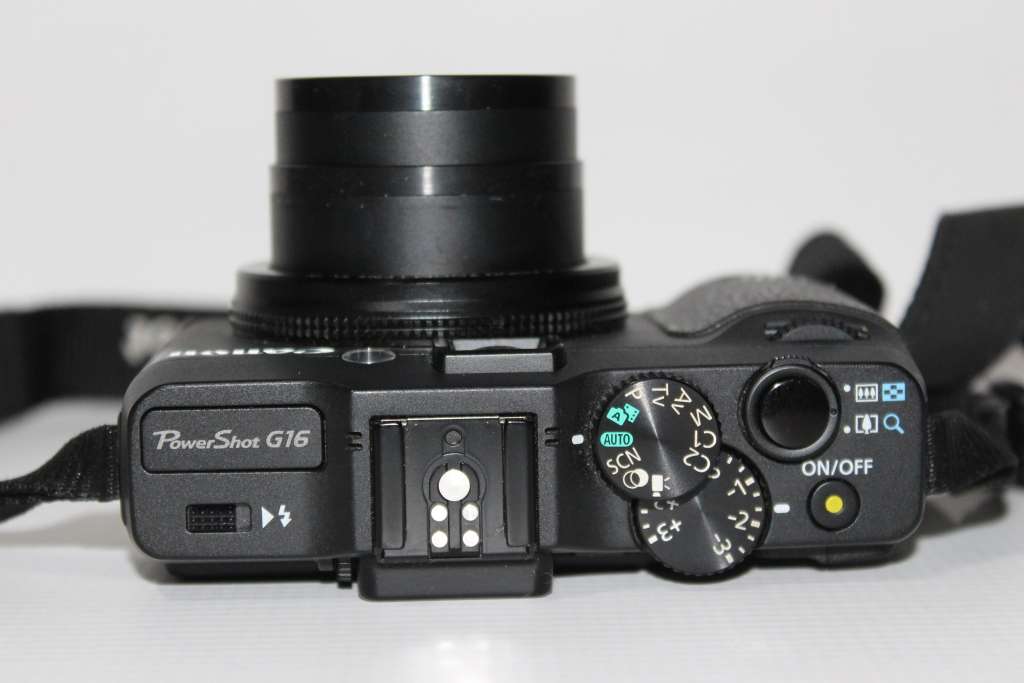 Canon PowerShot G16 12.1 MP CMOS Digital Camera with 5x Optical Zoom and 1080p Full-HD Video Wi-Fi