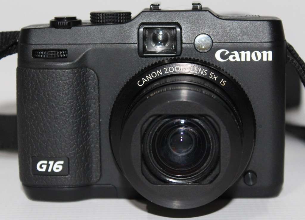 Canon PowerShot G16 12.1 MP CMOS Digital Camera with 5x Optical Zoom and 1080p Full-HD Video Wi-Fi