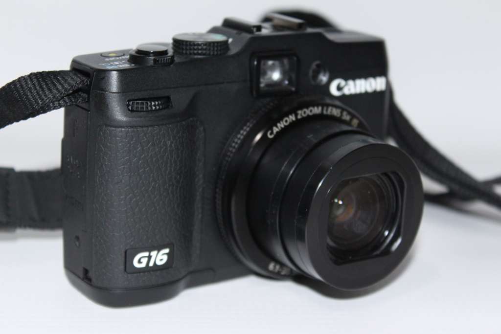 Canon PowerShot G16 12.1 MP CMOS Digital Camera with 5x Optical Zoom and 1080p Full-HD Video Wi-Fi