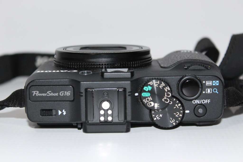 Canon PowerShot G16 12.1 MP CMOS Digital Camera with 5x Optical Zoom and 1080p Full-HD Video Wi-Fi