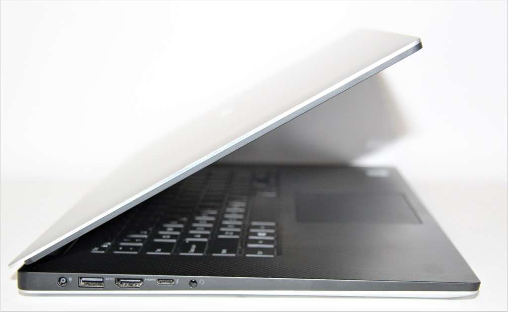 Dell Precision 5530 WORKSTATION ,Intel Hexa-Core i7-8850H , 32GB Ram, 512GB SSD, 4GB Nvidia Quadro