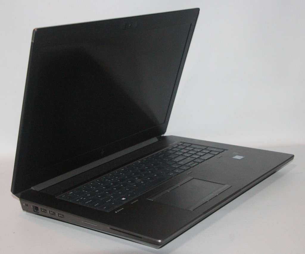 HP ZBook 17 G6 Mobile Workstation  Hexa-Core i7-9750H / 16GB RAM / 512GB SSD / 4GB Nvidia Quadro