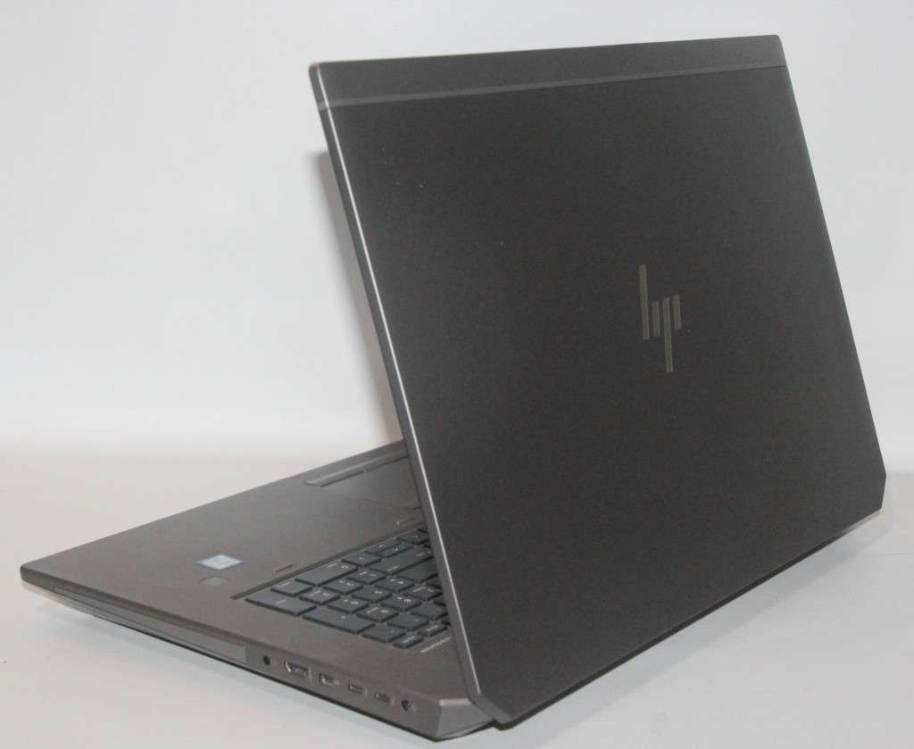 HP ZBook 17 G6 Mobile Workstation  Hexa-Core i7-9750H / 16GB RAM / 512GB SSD / 4GB Nvidia Quadro