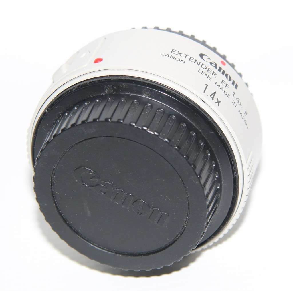 Canon EF 1.4X II Extender for Canon Super Telephoto Lenses (Teleconverter) in EXCELLENT CONDITION