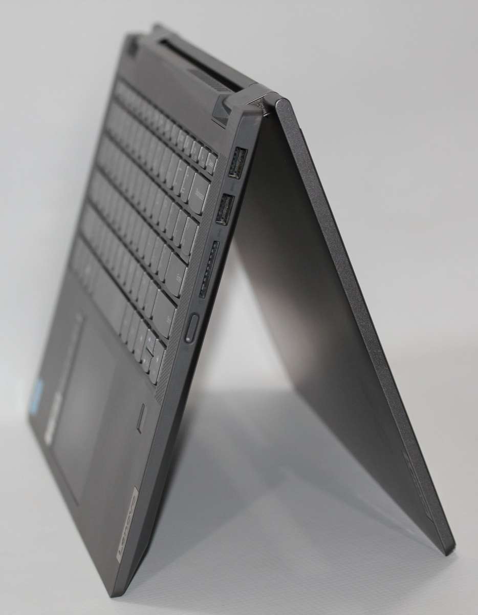 Lenovo IdeaPad Flex 5 (2-in-1) Convertible Core i3-1115G4 , 8GB RAM , 512GB SSD ,14. FHD TouchScree