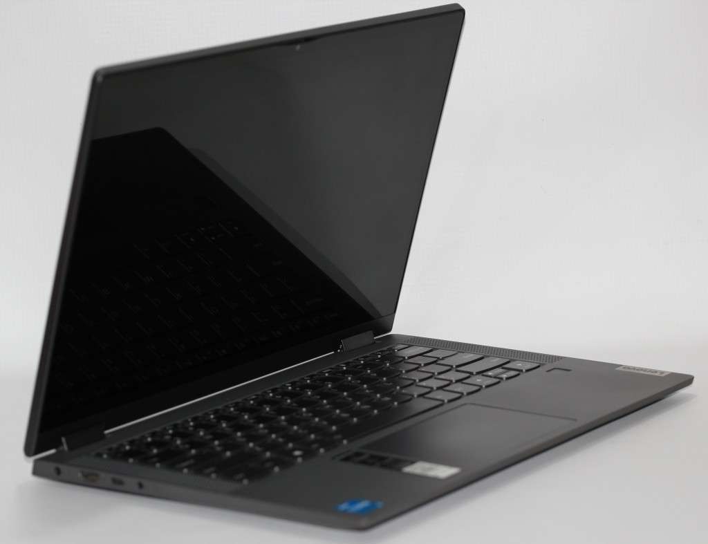 Lenovo IdeaPad Flex 5 (2-in-1) Convertible Core i3-1115G4 , 8GB RAM , 512GB SSD ,14. FHD TouchScree