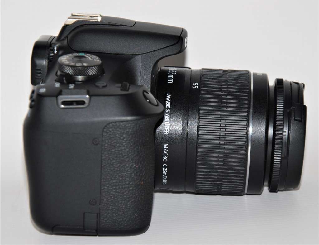 Canon EOS 2000D 24MP DSLR, FULL HD MOVIES , 18-55MM ZOOM LENS