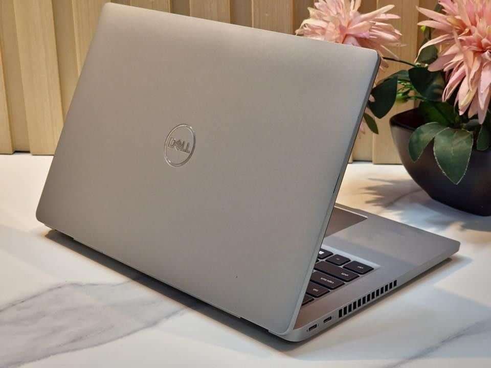 Dell Latitude 5431 14-inch 12TH Gen  Core i7-1270P , 16GB RAM , 512GB SSD Win 11 Pro FHD Laptop